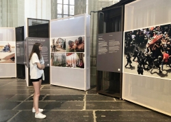 World Press Photo Exhibit • De Nieuwe Kerk, Amsterdam, The Netherlands