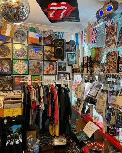 Music Memorabilia Store • London